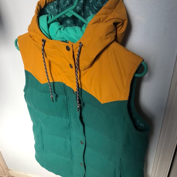 Patagonia hooded Bivy down vest - Picture 2 of 6